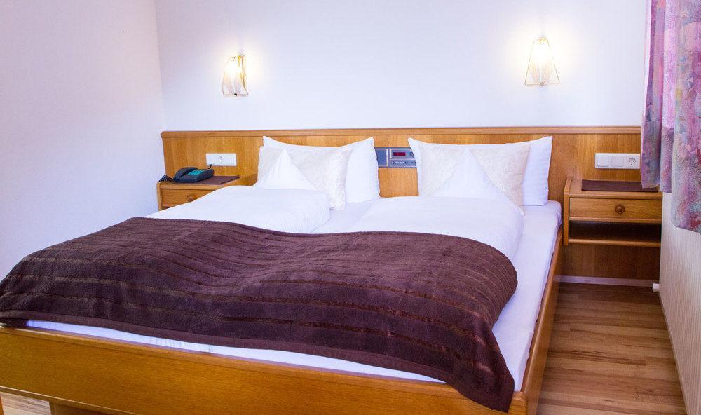 Collina Hotel Garni ناودرس المظهر الخارجي الصورة
