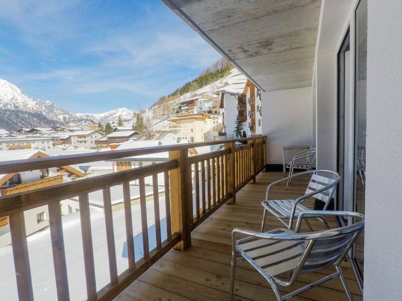 Collina Hotel Garni ناودرس المظهر الخارجي الصورة